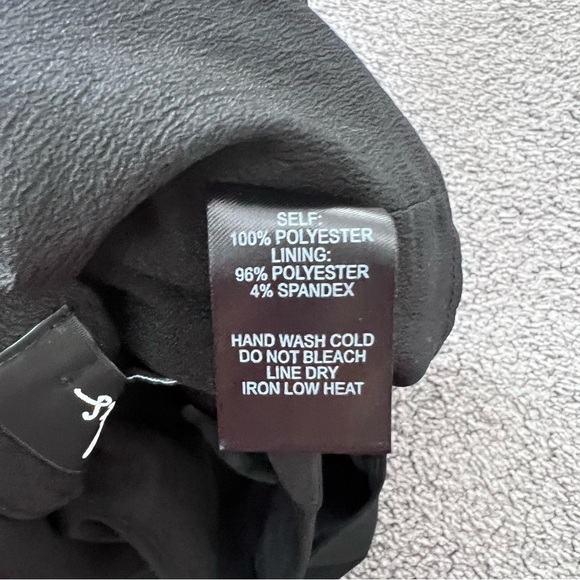 Lulus black cross back tank Medium - Picture 5 of 7